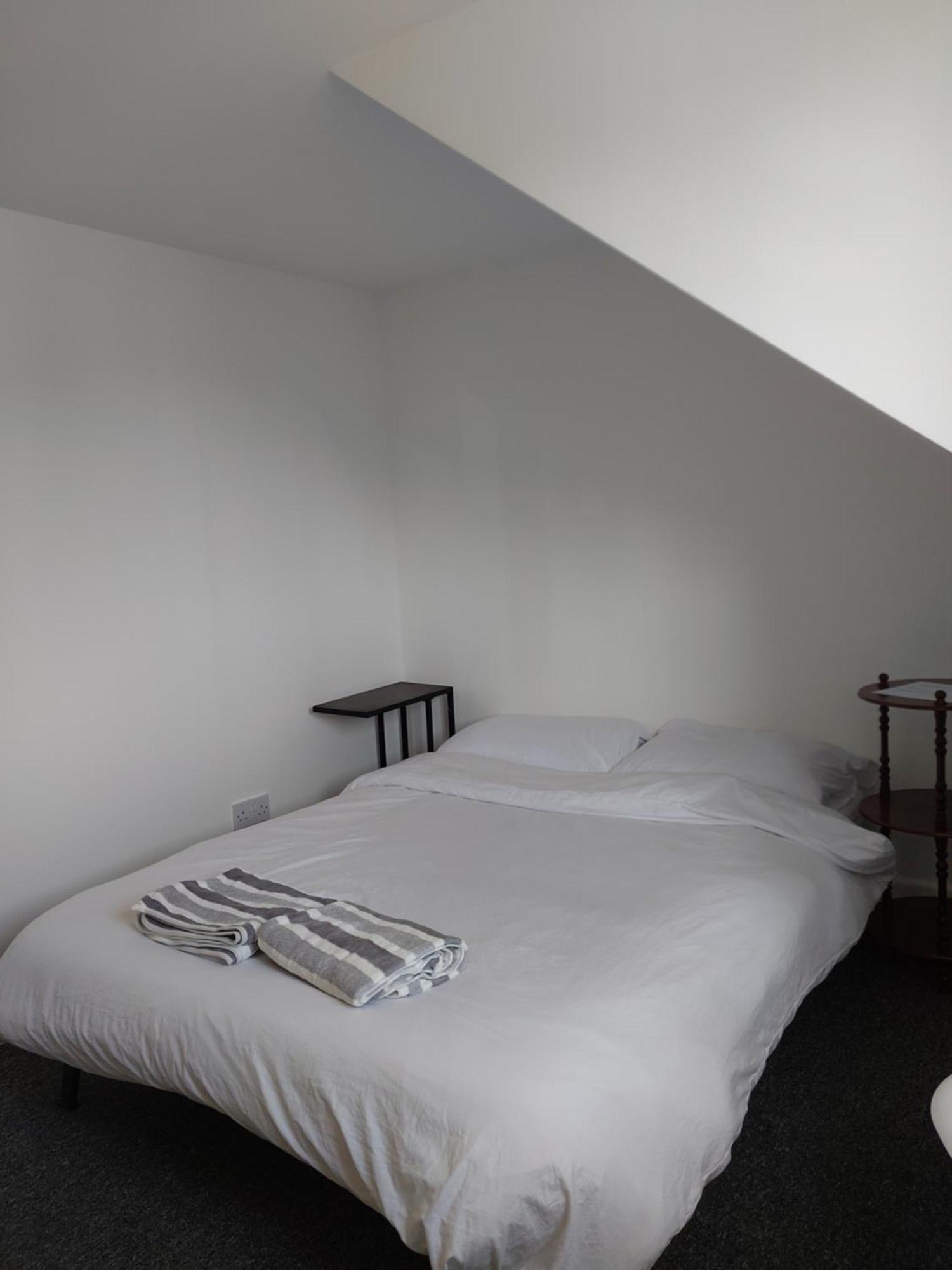 Joyful Room Rainham  Dış mekan fotoğraf
